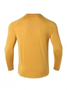 Manfinity Sport Corelite 男友风男士休闲简约纯色插肩袖运动 T 恤 - 黃色 - 查看 2