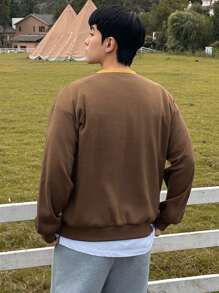 DAZY Men's Casual Contrast Color Letter Print Pullover Sweatshirt, Autumn Vacation - Brown - View 2