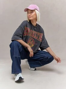 MISSGUIDED 超大号布鲁克林正面印花 T 恤，男女通用