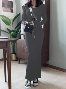 DAZY 女式纯色修身圆领连衣裙，后背开衩，秋季服装