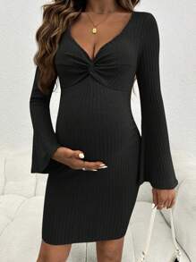 SHEIN Solid Color Deep V-Neck Casual Pregnancy Dress With Long Sleeve For Maternity