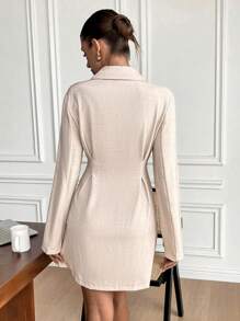 SHEIN Frenchy Vestido corto casual minimalista de mujer con botones frontales, manga larga y cuello alto de un solo color