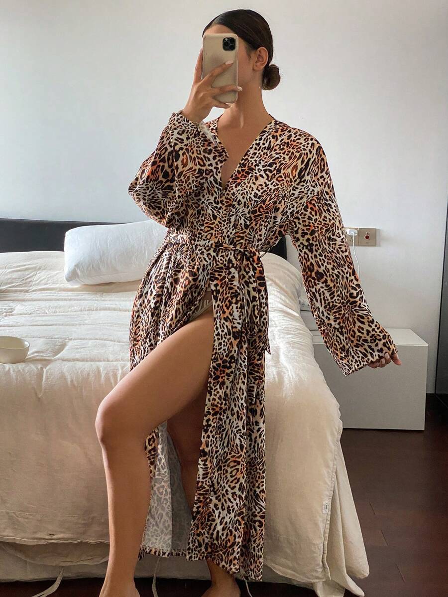 DAZY 1件套女士缎面豹纹长袖睡袍睡衣 - 棕色 - 查看 1