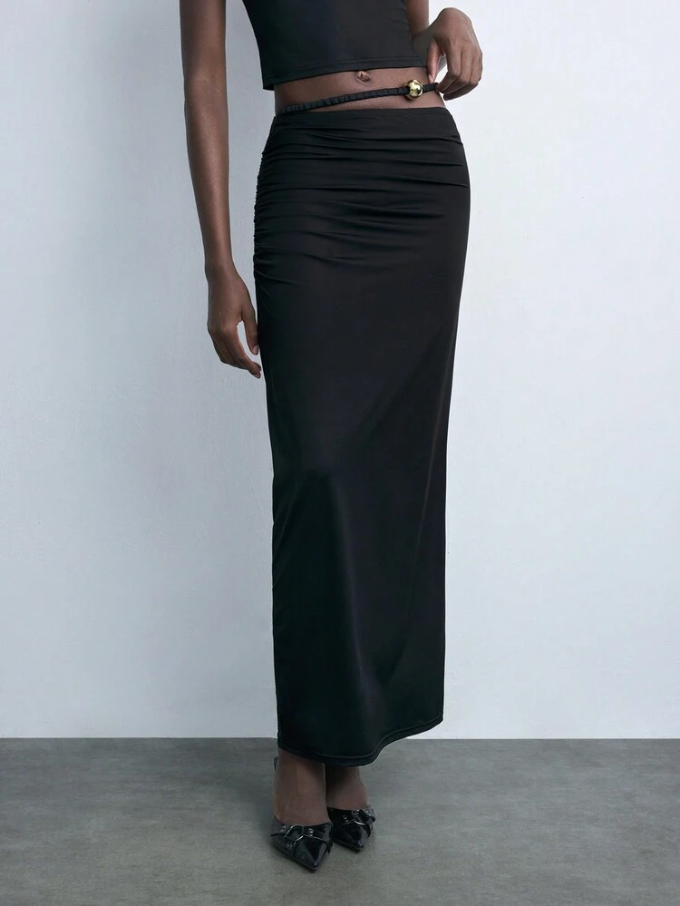 SHEIN Maija 新作秋冬 アーバンシック エレガントデイリーカジュアル レディース ブラック メタルバックル ハイウエスト ぴったりフィット セクシースカート、パーティーやイベントにも適しています