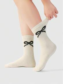2 Pairs Women's Soft, Breathable, Cute & Simple Korean/Japanese Style Black + Beige Polka Dot Bow Crew Socks, Perfect For Women And Girls, Daily Wear, Gift Box Packaging - Black and White - View 5
