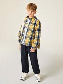 SHEIN 3 件套 Tween 男童休闲格子拼布运动衫、运动裤和衬衫套装 - 彩色 - 查看 6
