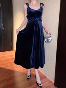 DAZY Elegancka, jednokolorowa sukienka damska z ramiączkami typu spaghetti, prosta, swobodna, aksamitna, na imprezę/wieczor, jesień/zima, sylwestrowa sukienka damska