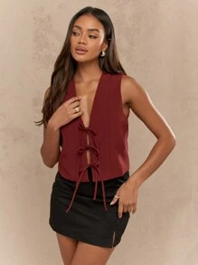 MISSGUIDED Tie Front Plunge V-Neck Sleeveless Boxy Waistcoat - Burgundy - View 1