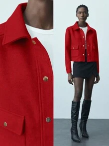 Maija 极简廓形休闲女式外套，红色，适合春季、假日活动、商务休闲、办公室穿着，低调奢华，气质不凡，高端都市通勤装，杂志主编同款，都市社交度假派对装，魅力十足，低调耐穿的基础款，百搭不挑剔，街头时尚，咖啡馆休闲装。