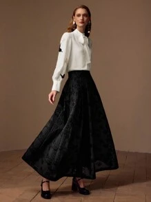 MOTF PREMIUM FLORAL EMBROIDERY HIGH WAIST ZIPPER SKIRT - Black - View 6