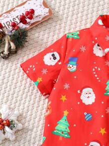 2pcs Young Boys Christmas Party Casual Gentleman Santa Claus, Reindeer, Christmas Tree Random Print Red Short Sleeve Shirt + Olive Green Shorts With Pockets Set, Suitable For Holiday Celebration, Family Gathering, Party And Dinner