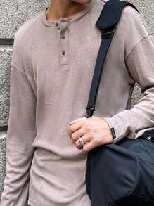 Manfinity VCAY Men's Casual Knitted Drop Shoulder Long Sleeve Half-Zip T-Shirt, Fashionable And Youthful - Khaki - View 1