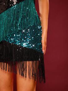 SHEIN Belle Women's Summer Chic Sequin Backless Halter Tassel Short Green Dress,Fashionable Off Shoulder Night Out Outfit For Carnival,Christmas Party,Blackness - Black - View 3