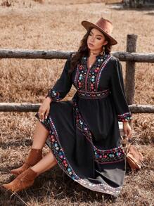 Freevana Plus Size Women Mexican Pattern V-Neck Western Boho Holiday Super Long Dress, Versatile Long Sleeve Dress For Autumn/Winter - Multicolor - View 2