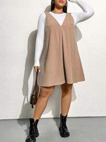 SHEIN Essnce 大码女装秋季秋装曲线新款时尚休闲通勤设计卡其色吊带连衣裙，休闲连衣裙，宽松连衣裙优雅女装 - 杏色 - 查看 7