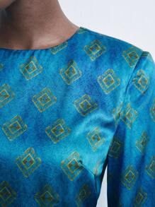 Maija 女士时尚现代都市派对及休闲假日人造丝编织艺术印花上衣，蓝色，秋冬 - 彩色 - 查看 4