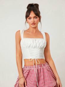 SHEIN SXY Ropa de mujer para otoño; Crop Tops; Blusa blanca; Blusa blanca corta sexy con escote halter plisado y detalles de encaje para uso casual y citas - Blanco - Ver 1