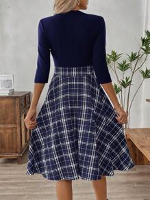EMERY ROSE Váy nữ cổ chữ V kẻ caro viền xếp ly thanh lịch cho mùa thu - Màu xanh lam - Xem 2