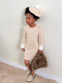 SHEIN Váy len cổ tròn tay dài thường ngày cho bé gái Nova Store kèm mũ phù hợp - Màu Khaki - Xem 1