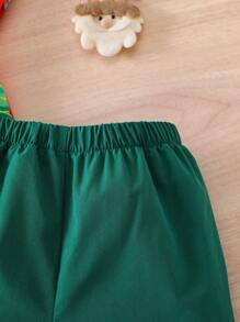 2pcs Young Boys Christmas Party Casual Gentleman Santa Claus, Reindeer, Christmas Tree Random Print Red Short Sleeve Shirt + Olive Green Shorts With Pockets Set, Suitable For Holiday Celebration, Family Gathering, Party And Dinner