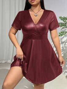 SHEIN EZwear 大码女式 V 领短袖纯色简约迷你连衣裙，休闲日常穿着 - 酒紅色 - 查看 6