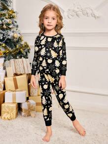 SHEIN Young Girl Cozy Christmas Tree Graphic Crew Neck Raglan Long Sleeve T-Shirt & Pajama Pants 2 Pieces Snug Fit Sleepwear Set, Soft And Comfortable Home Wear, Mommy And Me Matching Outfits (3 Sets Sold Separately) - Black - View 4