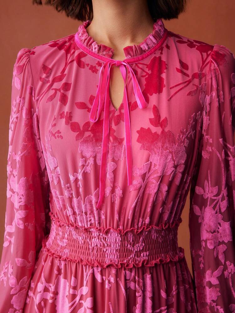 Vestido Midi Plissado na Cintura com Manga Lanterna, Gola Laço e Estampa Jacquard de Flor em Veludo para Férias, Festas, Roupa Feminina