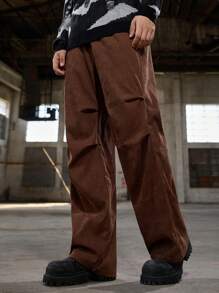 Manfinity RebelGame 男士休闲宽松松紧腰直筒梭织裤 - 棕色 - 查看 3