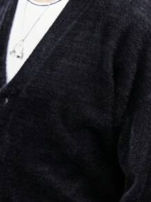 Manfinity Homme Men's Casual Solid Color Drop Shoulder Loose Single-Breasted Cardigan