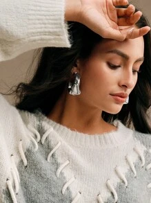 SHEIN 1 par de aretes de media luna plateados, aptos para uso diario