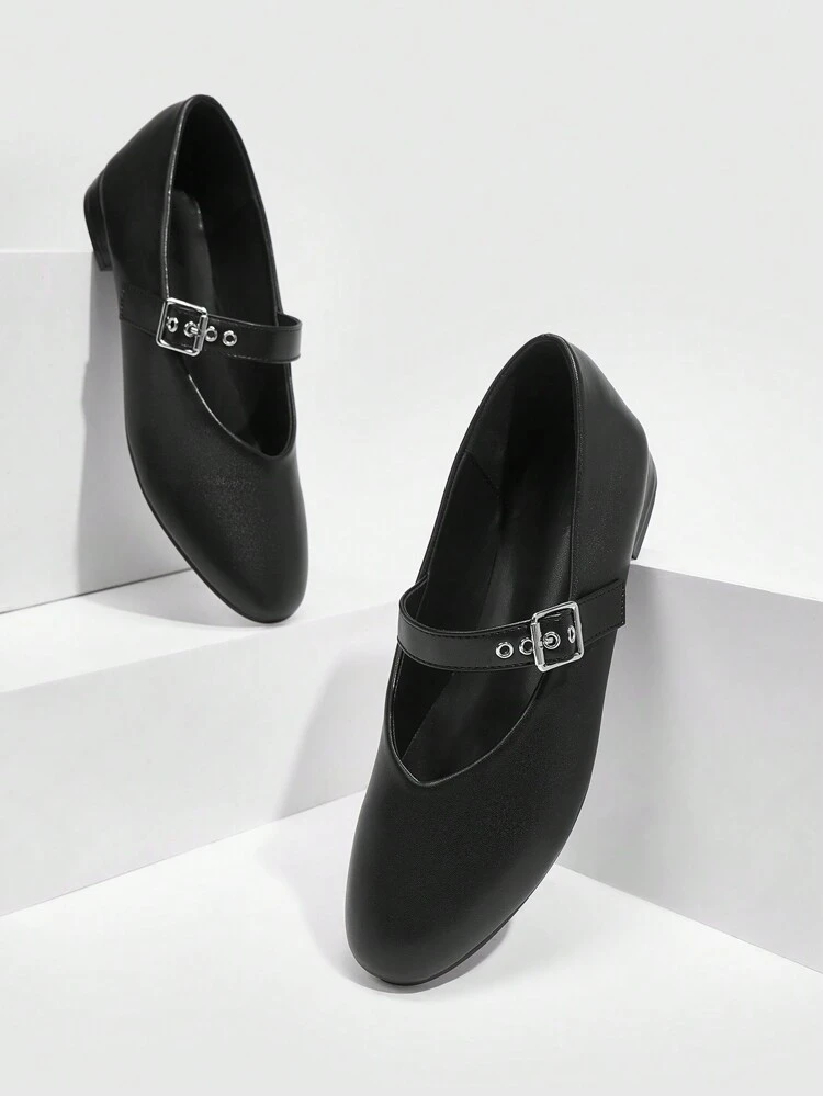 CUCCOO DOLLMOD Low Heel Flat Women Casual Shoes, Suitable For Fall, Winter And All Seasons Black For Christmas And New Year Holiday Vibe Fall And Winter