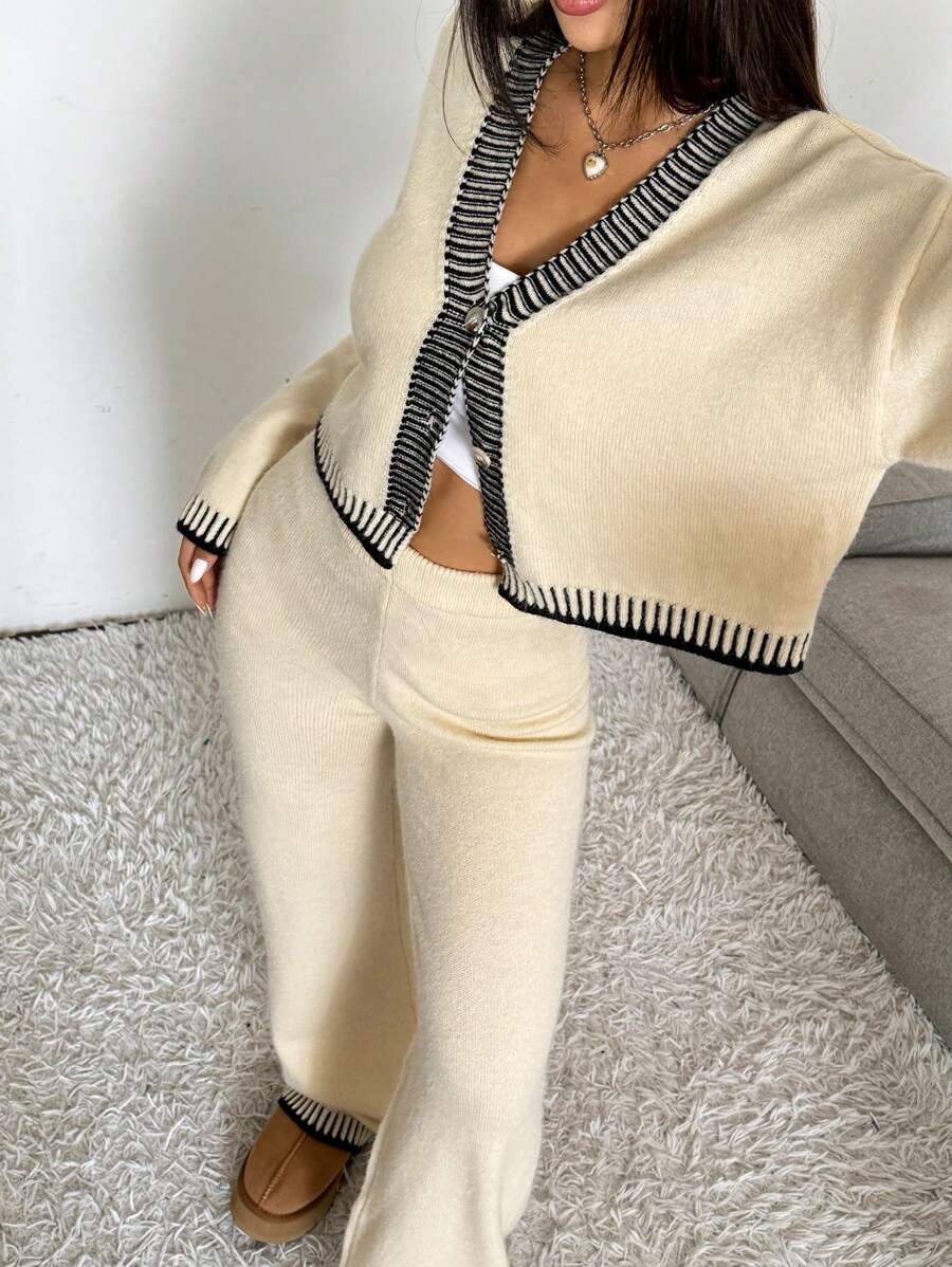 SHEIN EZwear 2 件女式条纹 V 领落肩长袖纽扣开衫和针织裤套装,秋冬 - 杏色 - 查看 1
