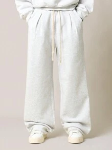 SUMWON Conjunto de 2 piezas de sudadera con capucha esencial corta y pantalones de chándal acampanados plisados