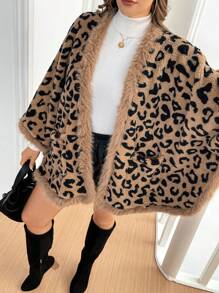 SHEIN Essnce 加大码女式冬季感恩节保暖新款时尚休闲宽松双面丝绒豹纹双口袋斗篷式外套，拼接毛皮装饰外套豹纹抓绒冬装外套 - 彩色 - 查看 5