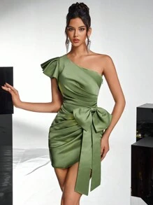 Glamrae Elegant Green Asymmetrical Neck Ruffle-Bust Pleated Side Bow Split Hem Fitted Party Dress, Suitable For Dates, Singles Parties, Weddings, Events, Cocktail Semi Formal Prom Dress, For Birthday, Wedding Guest, Graduation, Dinner, Homecoming