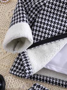 SHEIN Babygirl Autumn/Winter Houndstooth Fleece Jacket Coat Skirt Hat 3pcs Set - Black and White - View 5