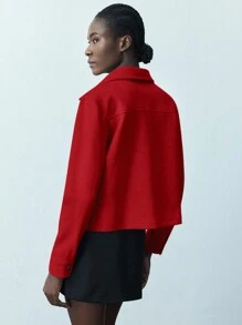 Maija 极简廓形休闲女式外套，红色，适合春季、假日活动、商务休闲、办公室穿着，低调奢华，气质不凡，高端都市通勤装，杂志主编同款，都市社交度假派对装，魅力十足，低调耐穿的基础款，百搭不挑剔，街头时尚，咖啡馆休闲装。