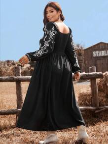 SHEIN VCAY Plus Size Casual Floral Print Sweetheart Neck Dress, Suitable For Autumn Everyday Wear - Black - View 2