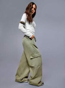 Athîral Women's Casual Solid Color Drawstring Low Waist Flap Pocket Loose Wide Leg Cargo Pants Warm Cold Weather Thermal Fall/Winter - Green - View 4