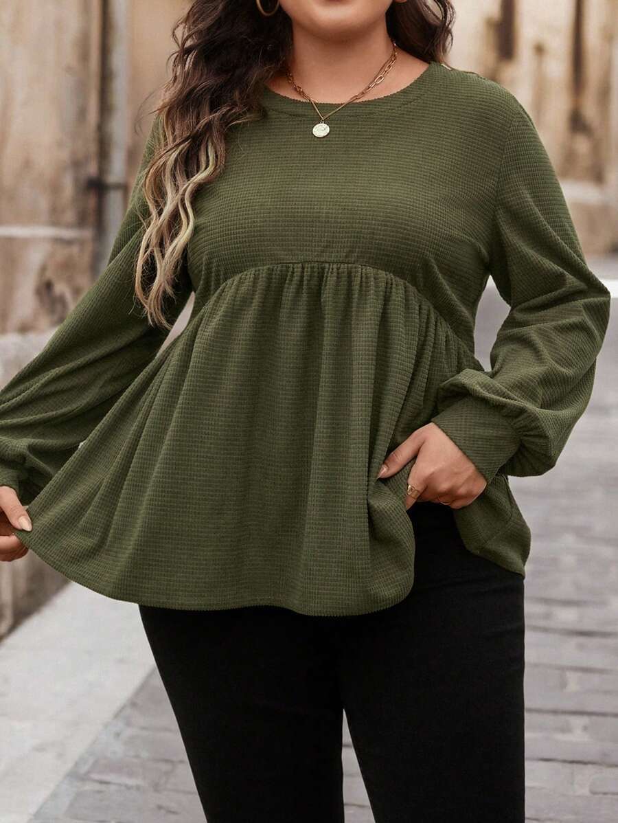 SHEIN LUNE Plus Size Women Solid Color Round Neck Long Sleeve Ruffle Hem T-Shirt, Autumn Plus Size Fall Clothes