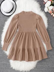 SHEIN Leap Crew 少女卡其色/秋/冬/优雅/针织坑纯色立领泡泡袖长袖 A 字下摆连衣裙 - 卡其色 - 查看 2