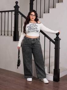 SHEIN EZwear Plus Size Casual Washed Mid-Rise Straight Leg Jeans