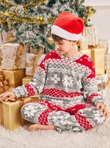SHEIN Tween Boy Christmas Snowflake Pattern Crew Neck Long Sleeve Soft Flannel Pajama Set With Pants, 2 Pieces Family Matching Outfits (6 Sets Sold Separately)