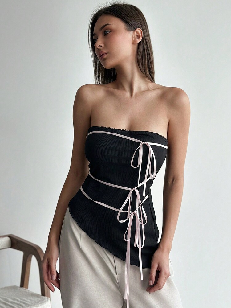 Aloruh Y2K 风格短款紧身胸衣上衣，配有对比色肩带和不对称下摆，紧身剪裁 - 黑色 - 查看 6