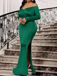 SHEIN Lady 春夏秋冬优雅派对鸡尾酒会绿色针织露肩开衩超长长袖大码连衣裙秋季女装性感派对礼服演唱会女装冬装优雅连衣裙化妆舞会礼服秋季曲线性感秋季假日新年除夕礼服 - 軍綠色 - 查看 3