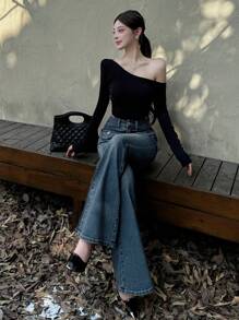 DAZY Women's Distressed Wash Pocketed Flared Leg Jeans - Medium Wash - View 2