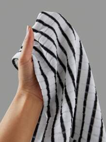 SHEIN Frenchy 2pcs Plus Size Casual Straight Leg Solid Color & Striped Pants Set