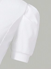 Conjunto de blusa e calças largas com decote assimétrico estiloso para meninas 2024