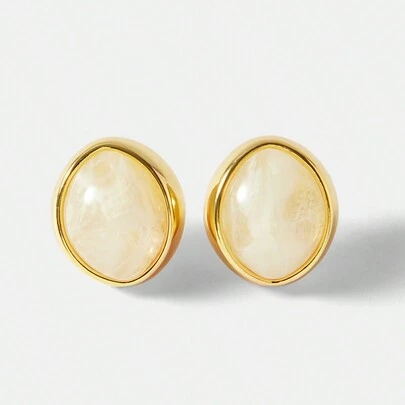 MOTF PREMIUM 1 CẶP HOA TAI ĐẶC BIỆT MẮT NGỰA BẰNG NHỰA TRẮNG DÀNH CHO NỮ