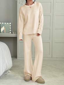 SHEIN EZwear 秋冬款女士纯色圆领长袖毛衣上衣和裤子常规休闲针织套装 2 件套